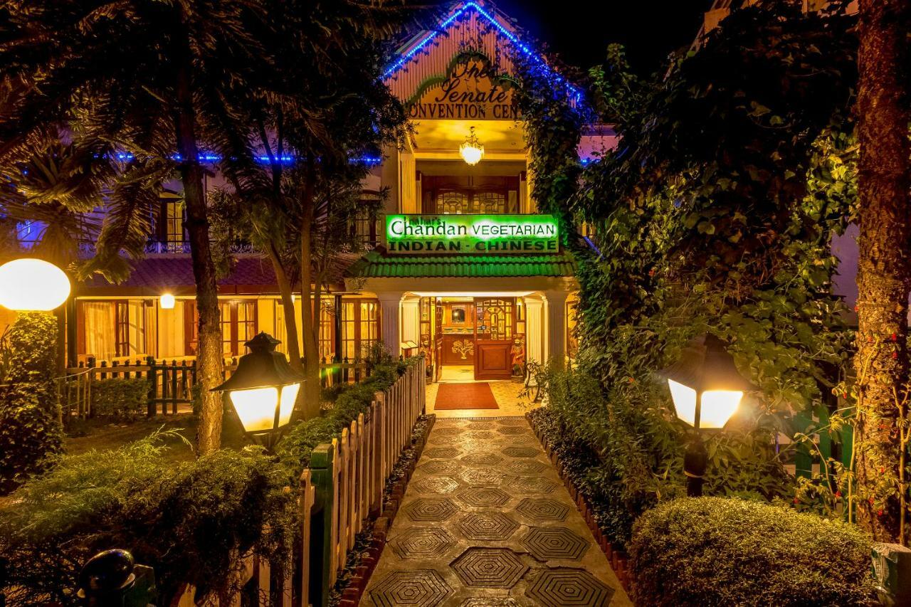 Hotel Nahar Nilgiris Ooty Buitenkant foto